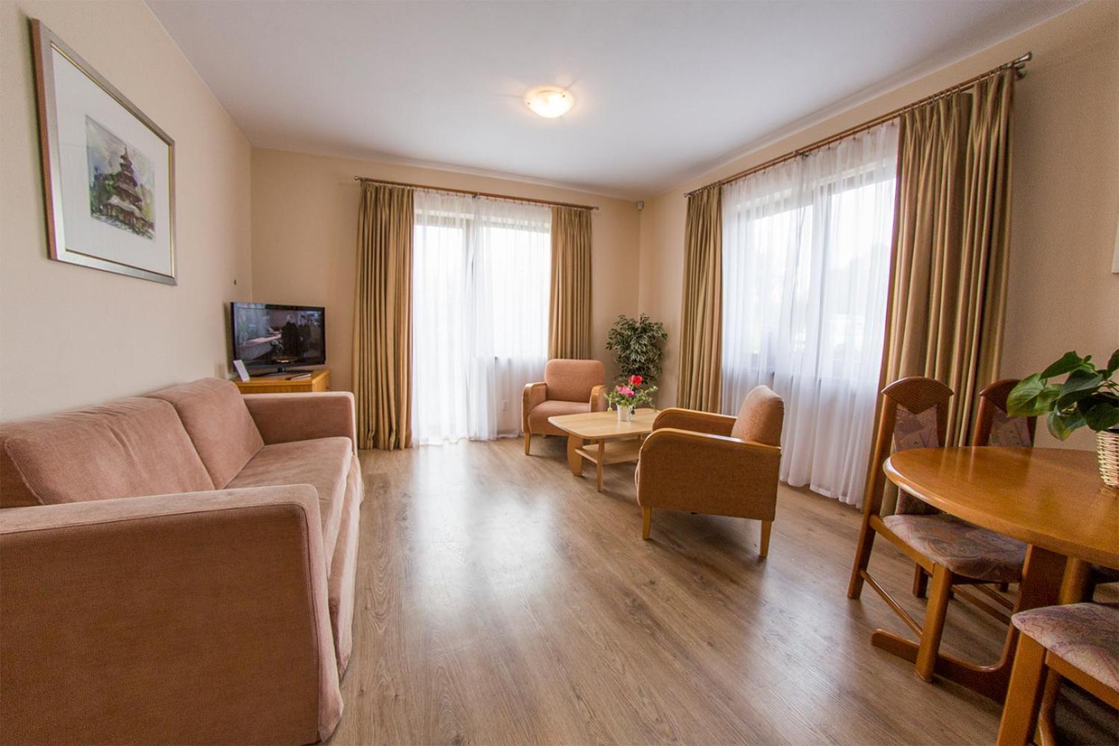 Ferienwohnung Wisniowy Sad Bad Kudowa Exterior foto
